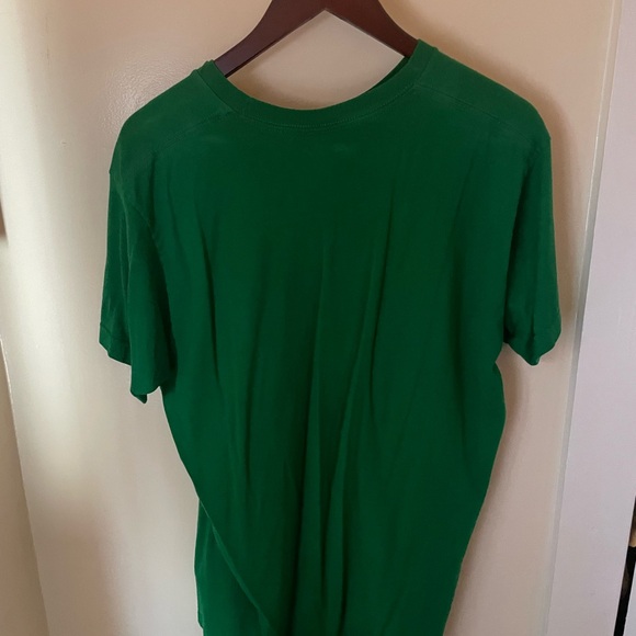 Mens Guinness T Shirt. Large. Rare. Super comfy. Fits great. - Picture 3 of 3